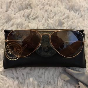 BARELY WORN RAYBANS -cheaper price!!